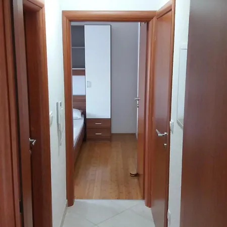 Matias Apartment *
