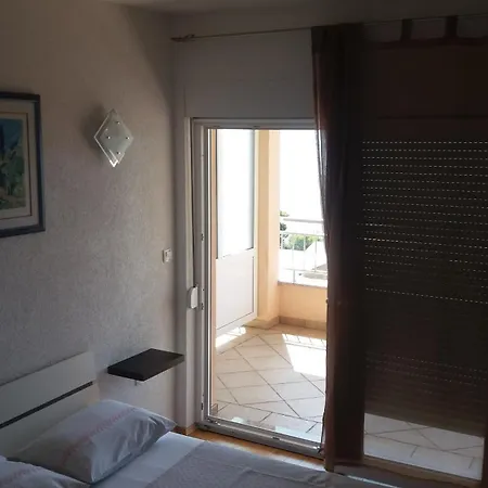 Apartment Matias *